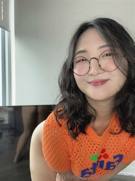 Aroomi Kim Nude Video Onlyfans Aroomikim