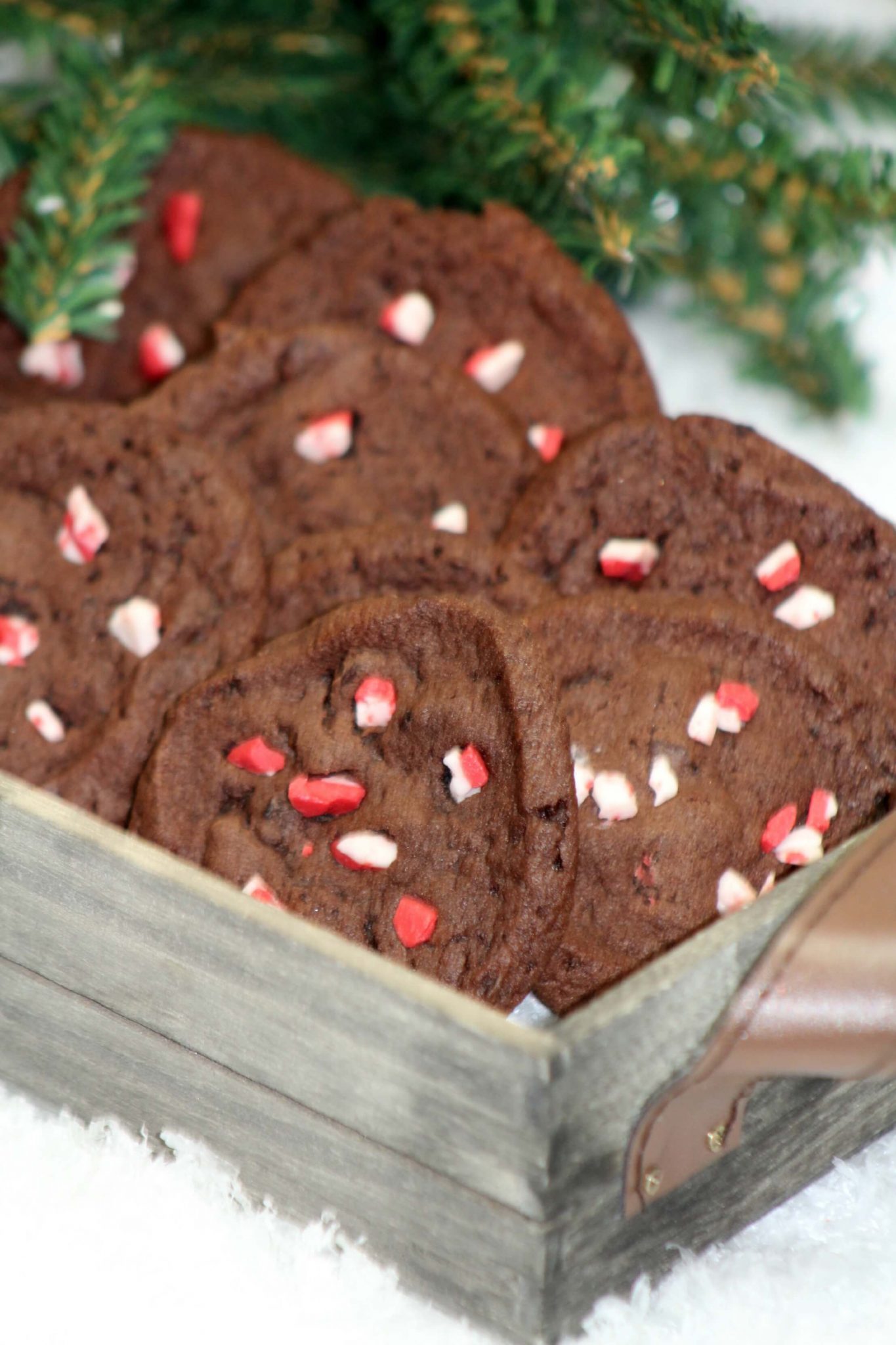 Chocolate Chip Peppermint Crunch Cookies Recipe Chocolate Chip Peppermint Crunch Cookies Recipe